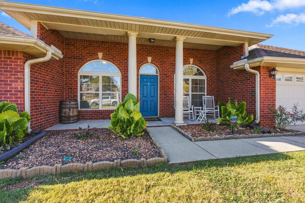 Photo of 99 Coldsprings Dr, Harvest, AL 35749 (MLS # 531903)
