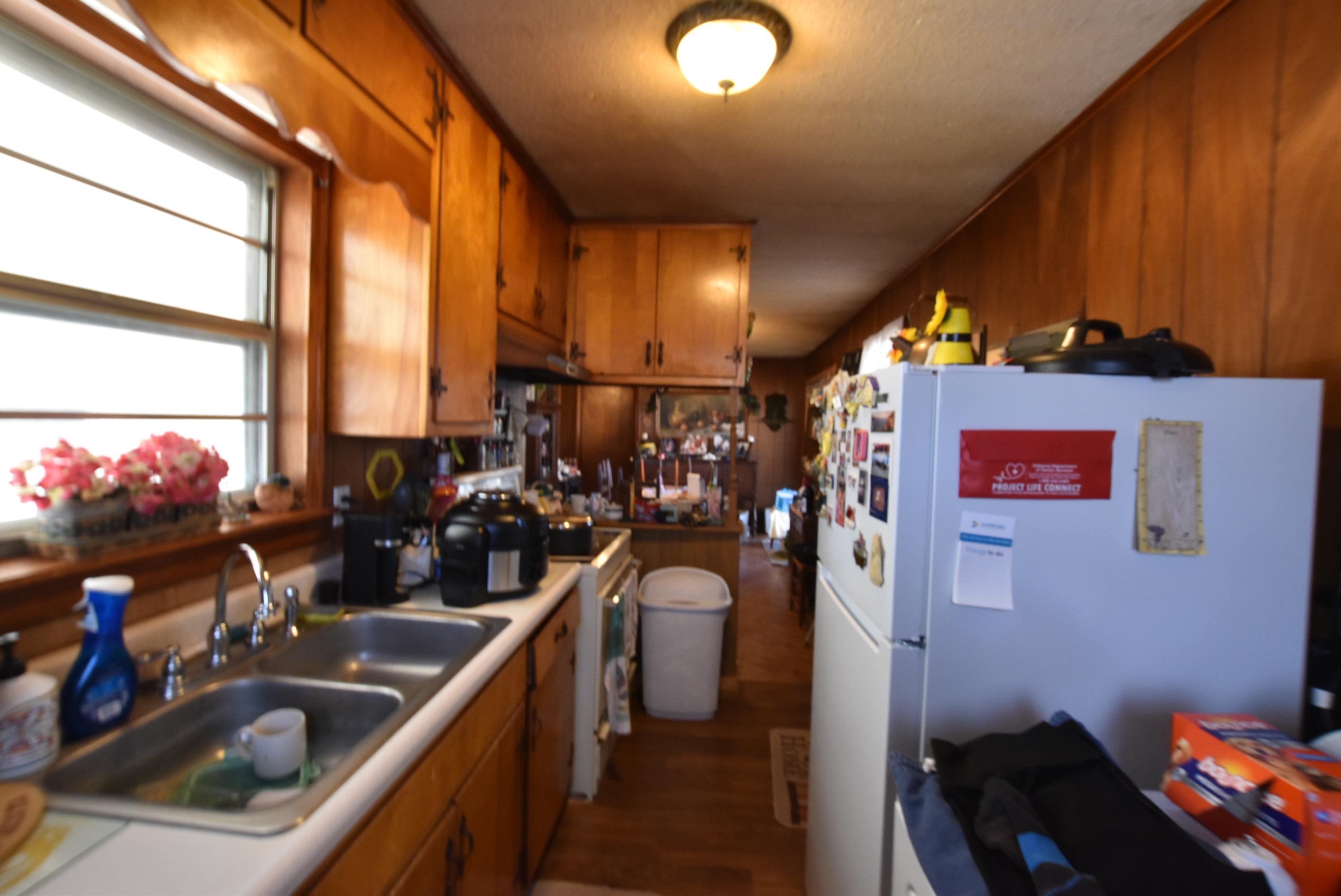 1402 Edmondson Rd NE