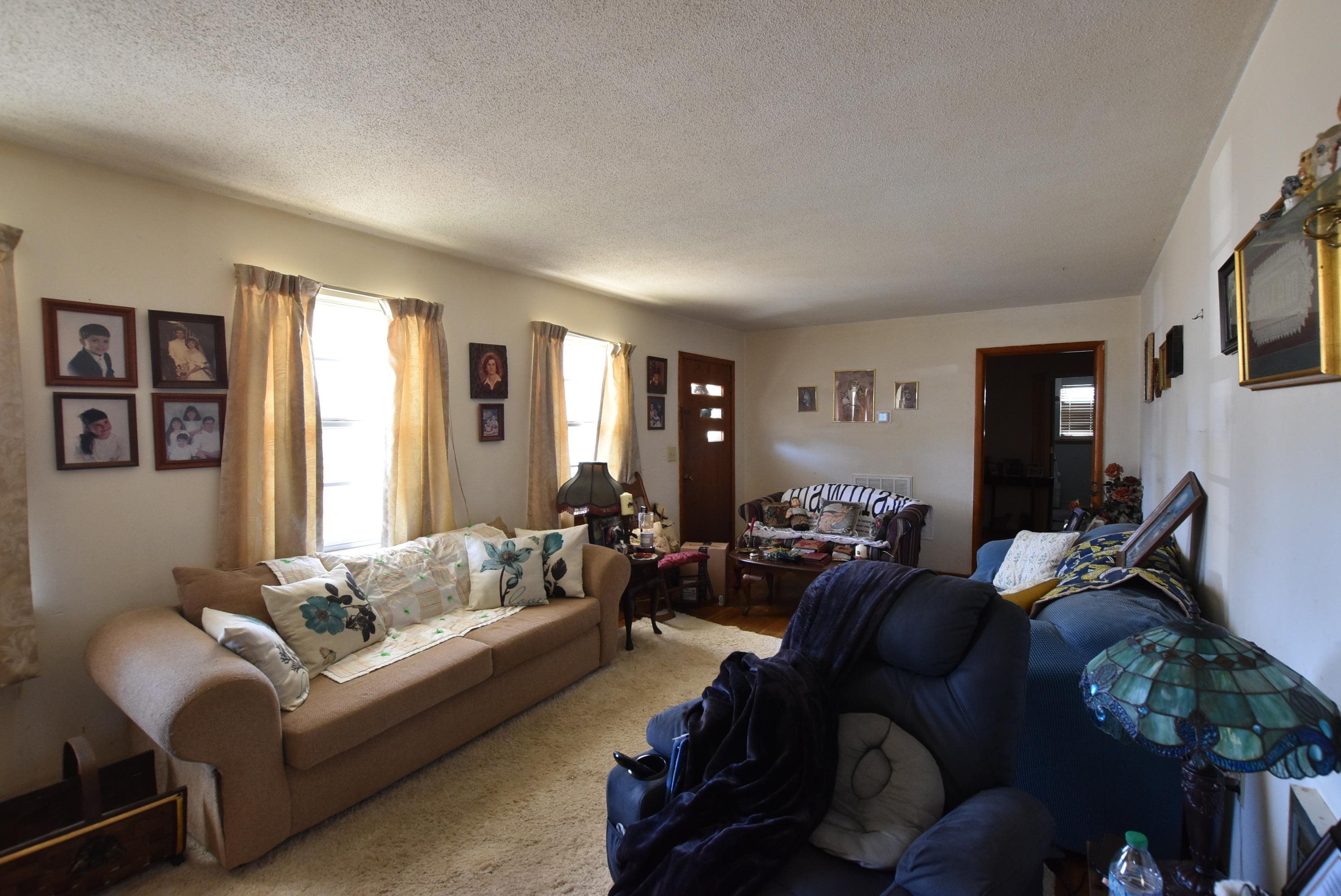 1402 Edmondson Rd NE