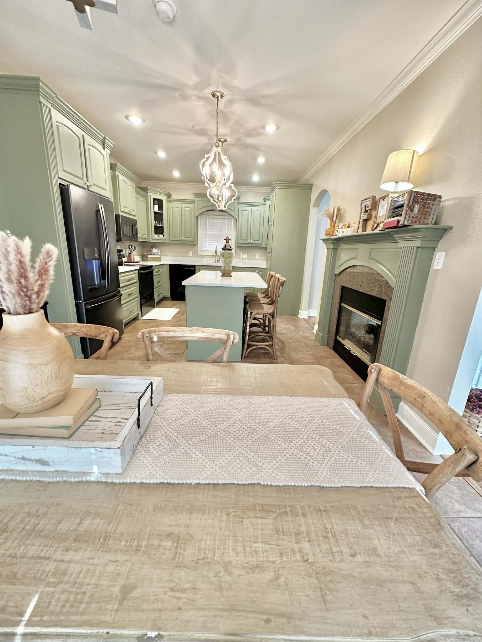 1253 Clement Rd - Photo 3