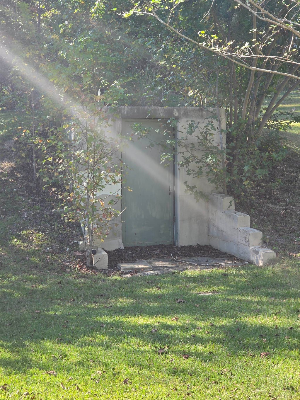 Photo of 3017 Nix Rd, Phil Campbell, AL 35581 (MLS # 531864)