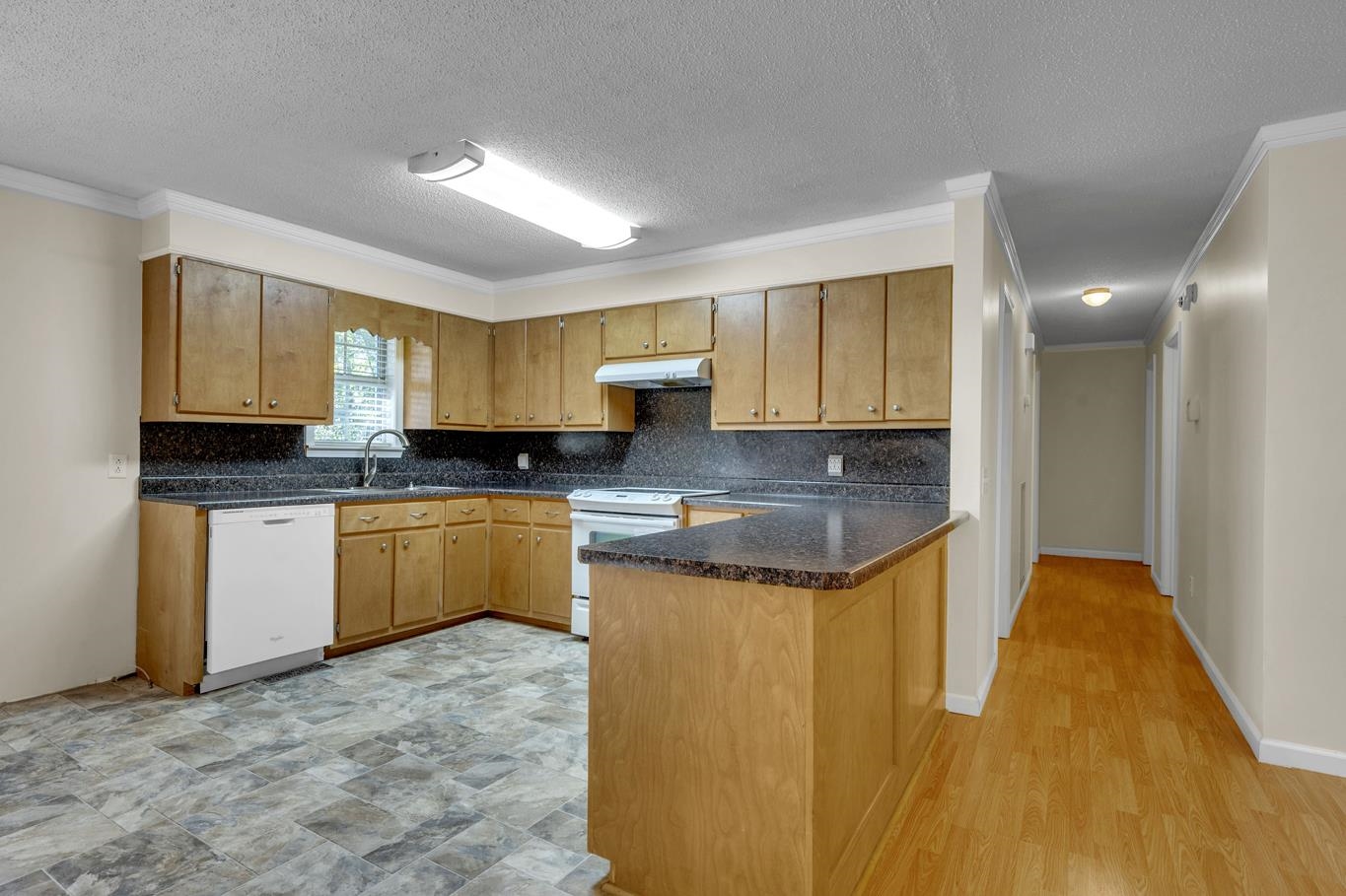 616 Co Rd 421