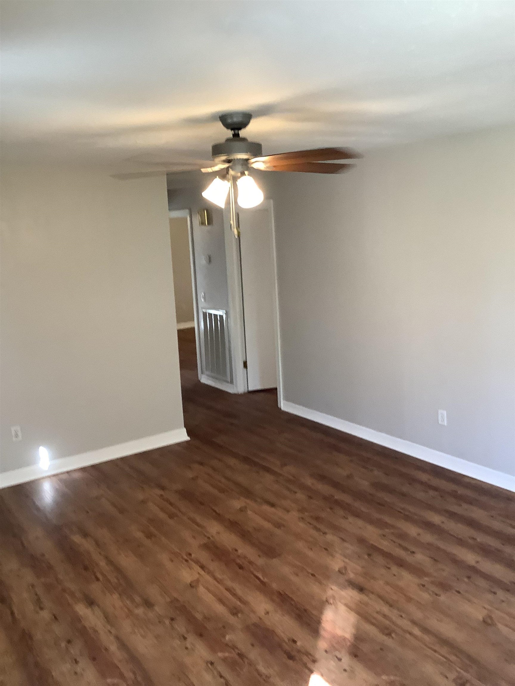 916 Ave C