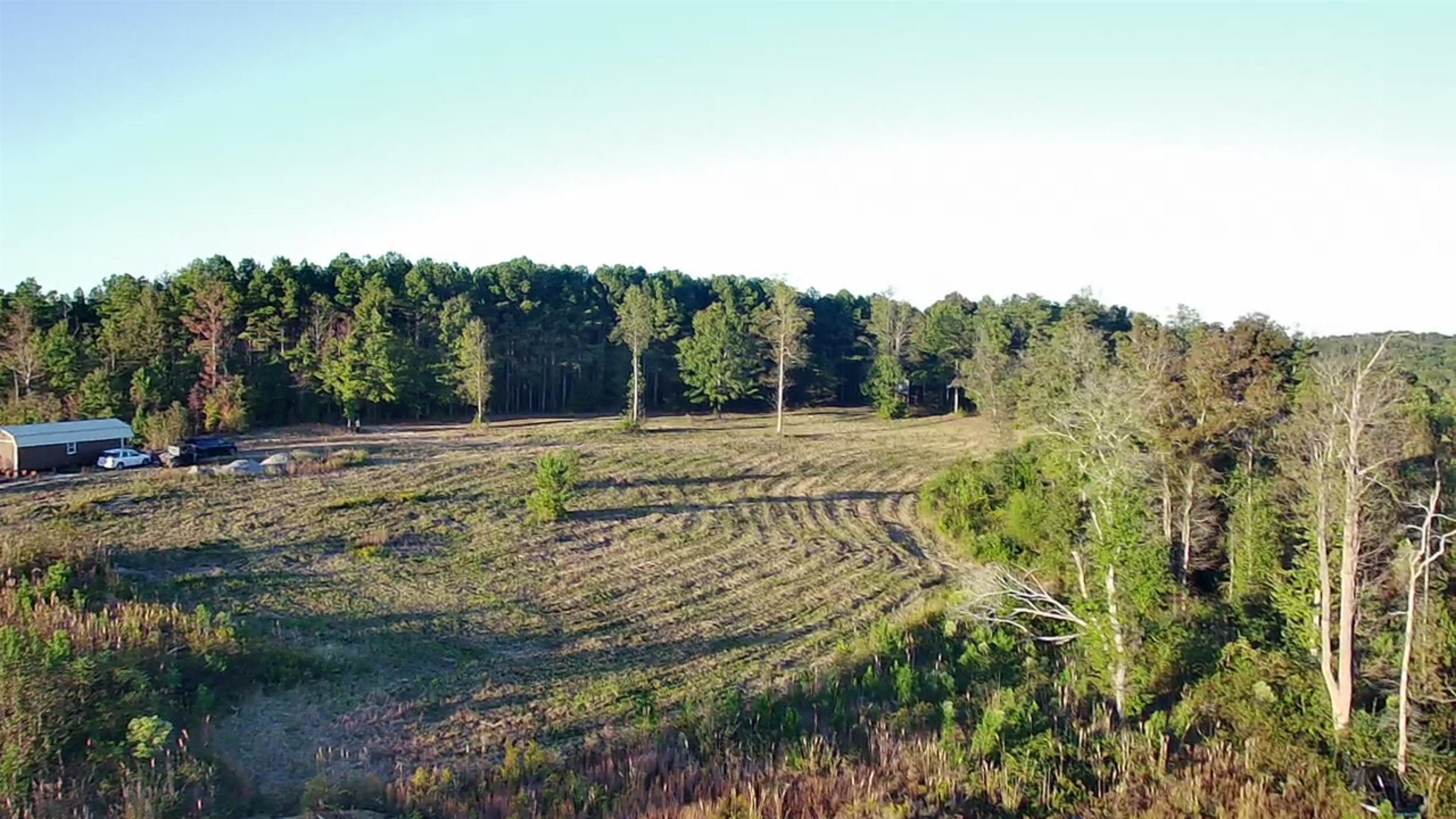 697 Co Rd 1073
