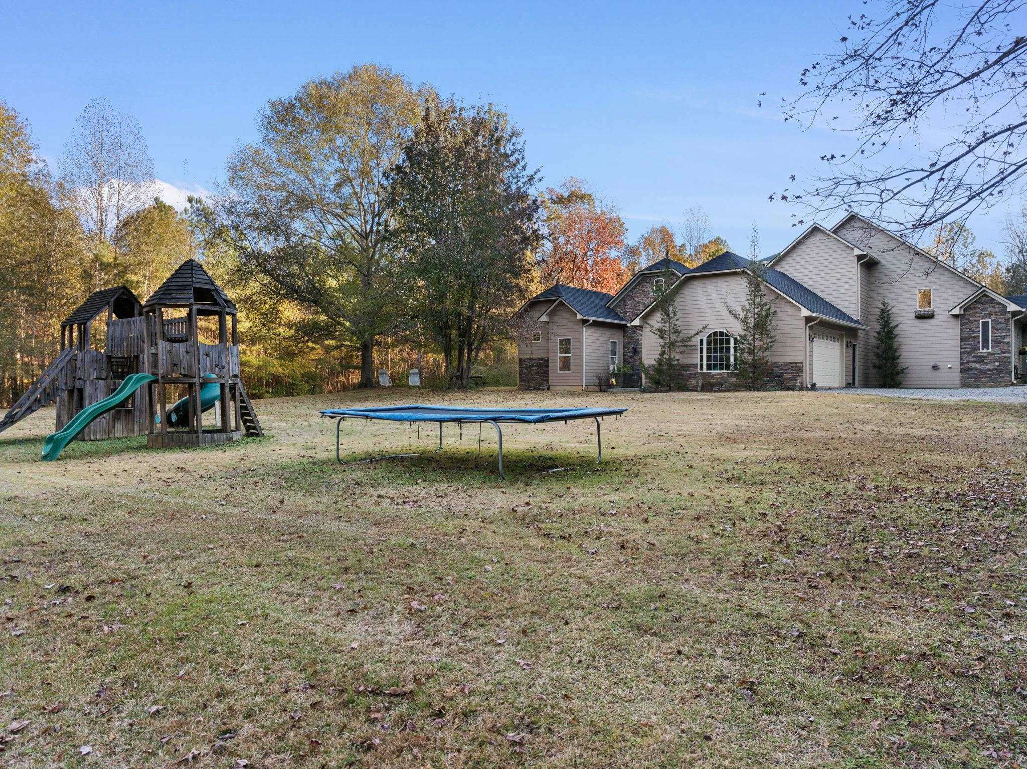 415 Co Rd 466