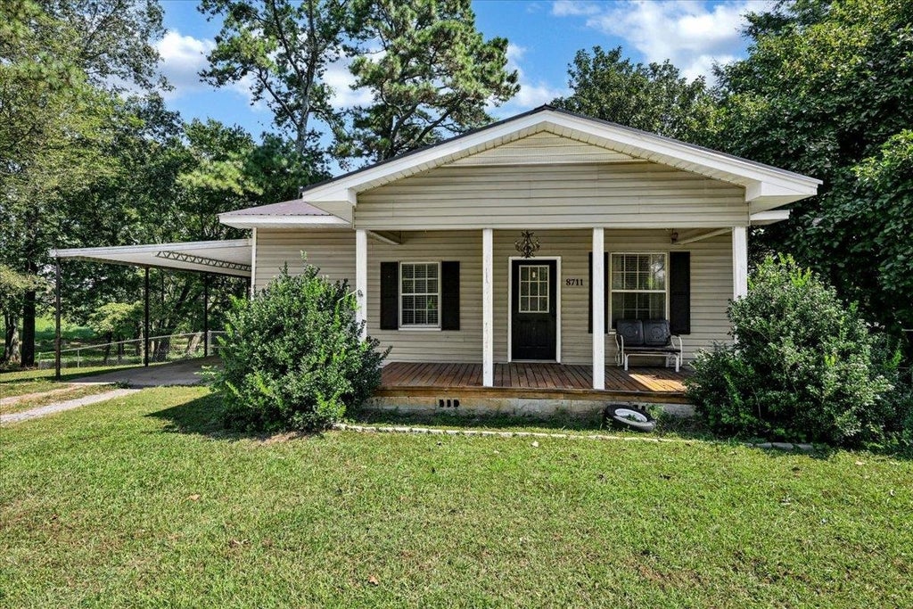 Photo of 8711 Co Rd 747, Cullman, AL 35055 (MLS # 531224)