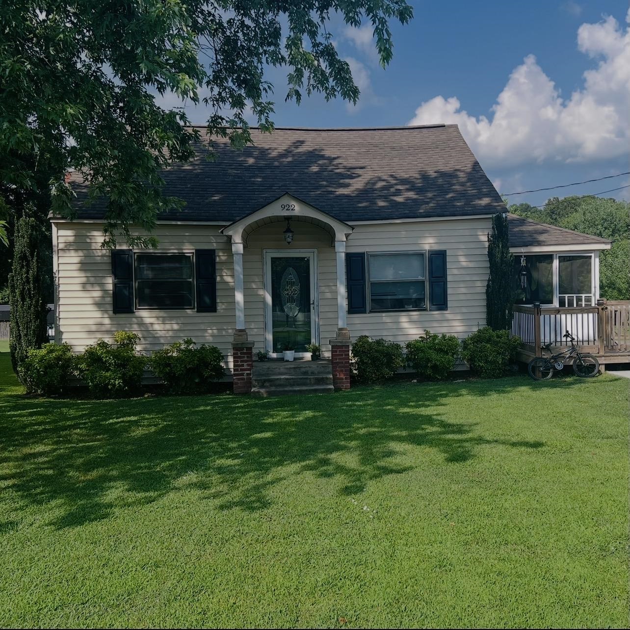 Photo 1 of 16 — 922 Wesley Ave N, Cullman, AL 35058