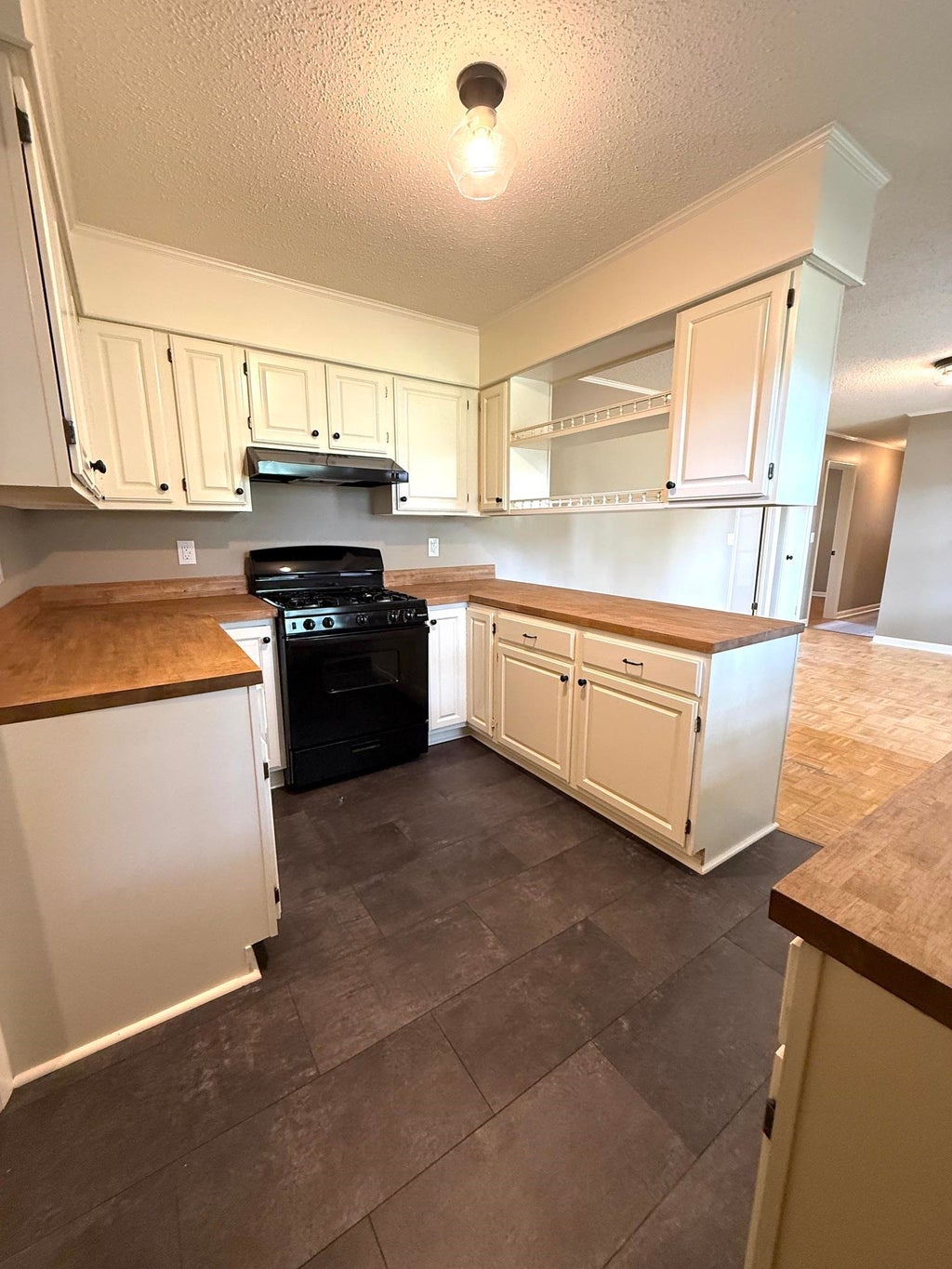 Photo of 1624 SW Primrose Dr, Decatur, AL 35601 (MLS # 530962)