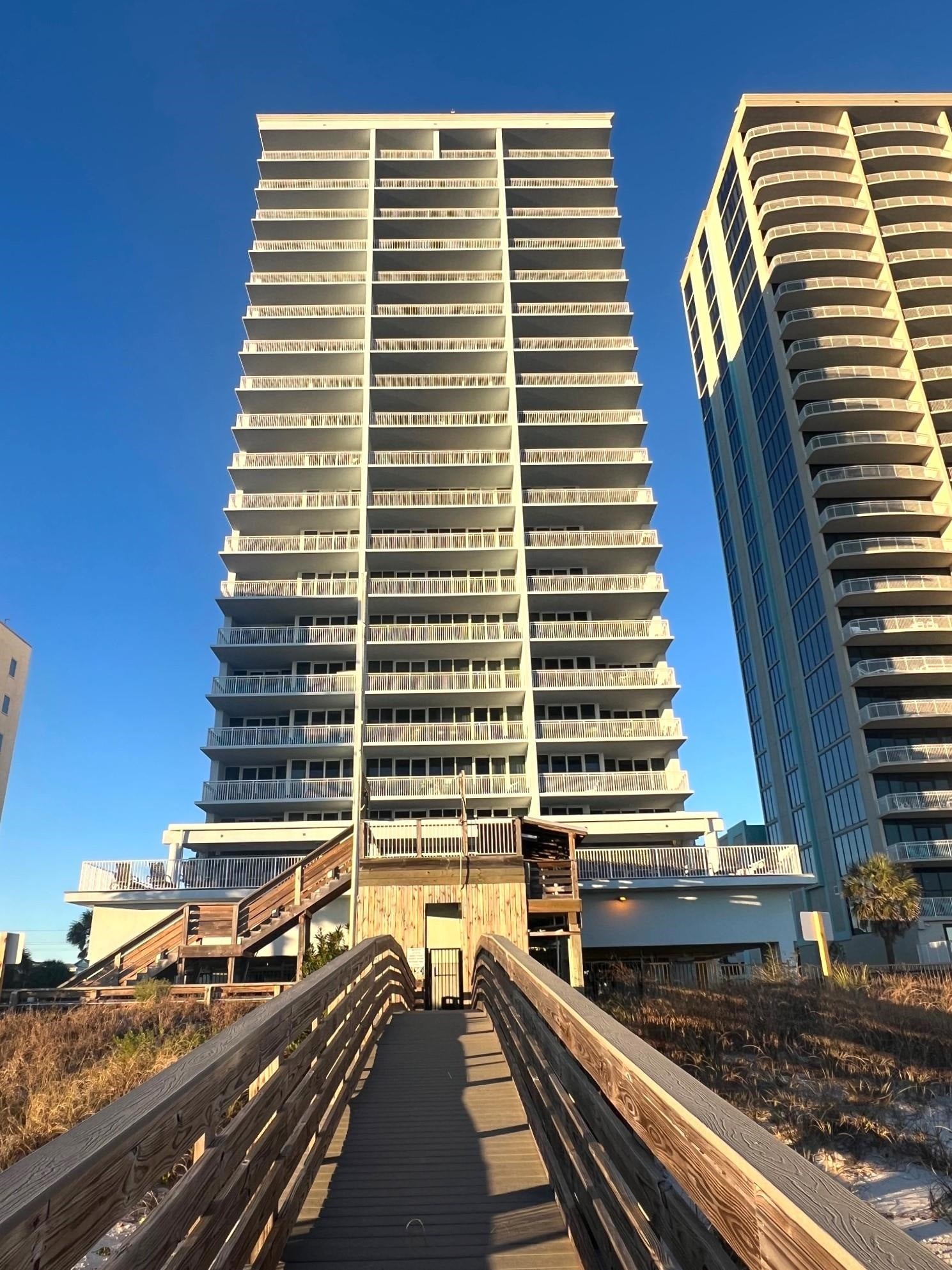 527 Beach Blvd E 803