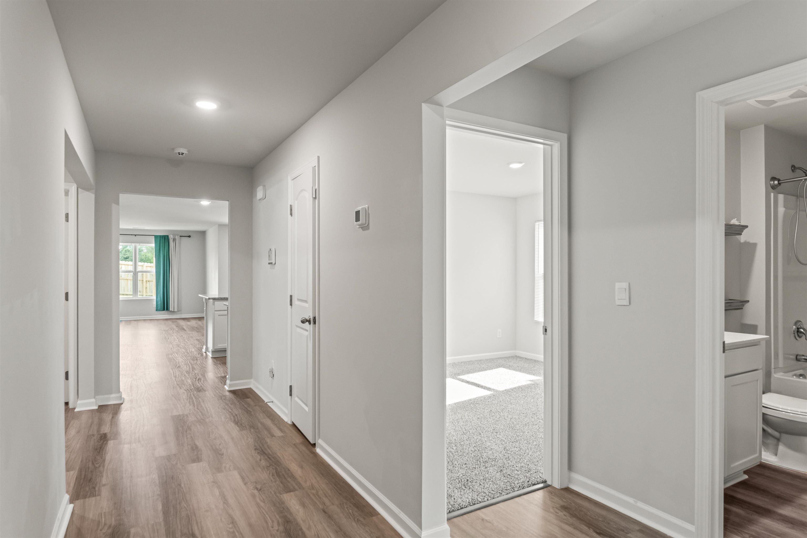 1504 SE Heritage Cir