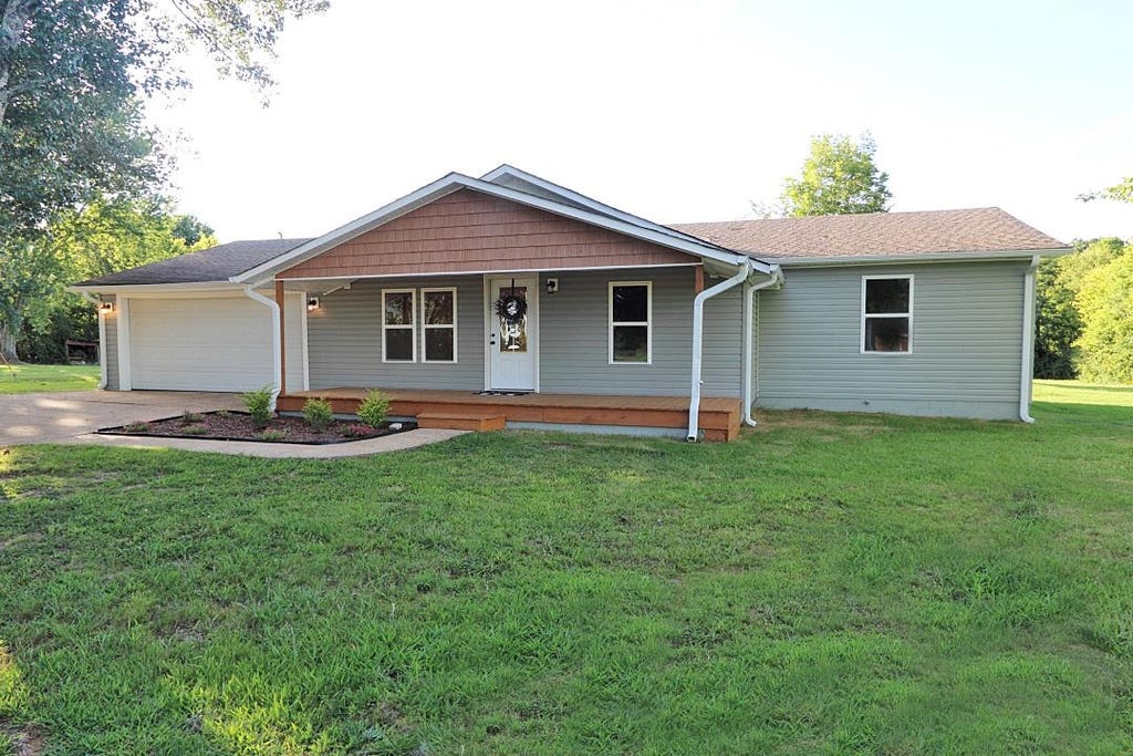 Photo of 7471 Co Rd 71, Lexington, AL 35648 (MLS # 530188)