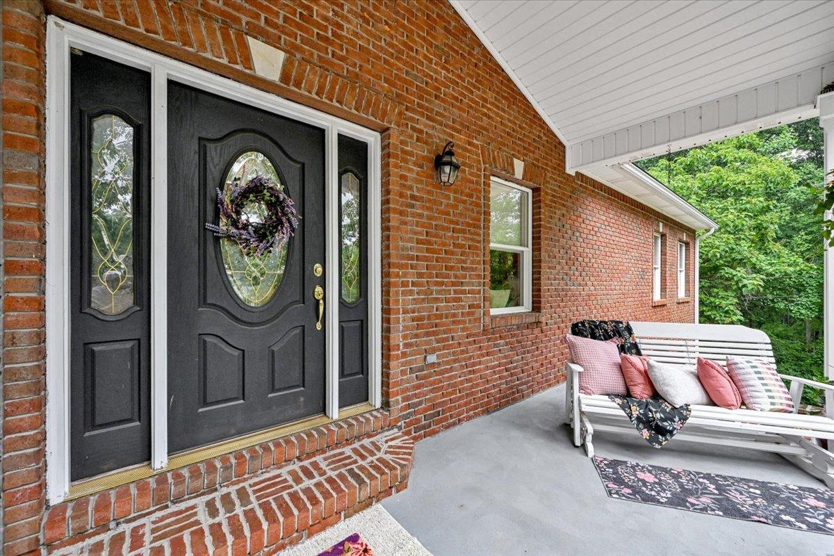 1535 Ann St NW