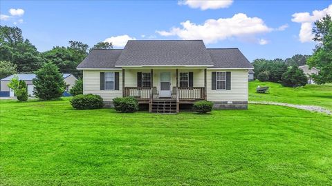 40 Co Rd 1124 Vinemont AL 