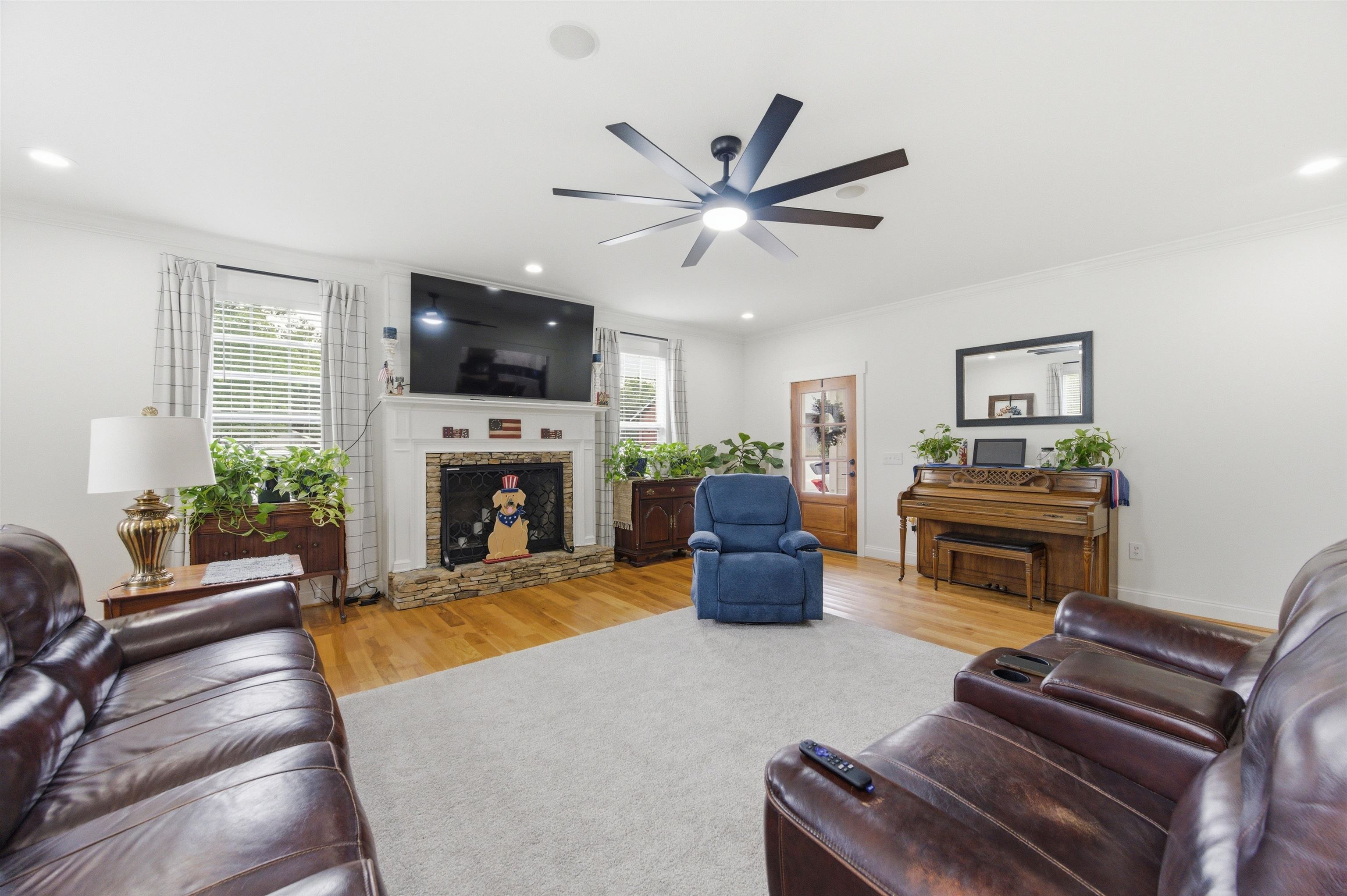 687 Co Rd 1634