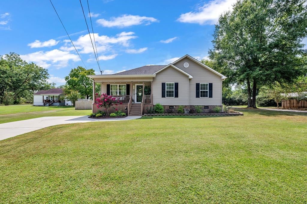 Photo of 1342 11th St SE, Cullman, AL 35055 (MLS # 531341)