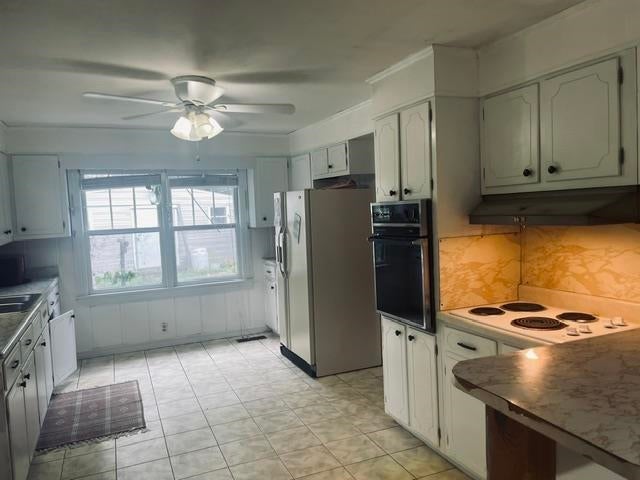 Photo of 308 Hillcrest Cir, Florence, AL 35630 (MLS # 530254)