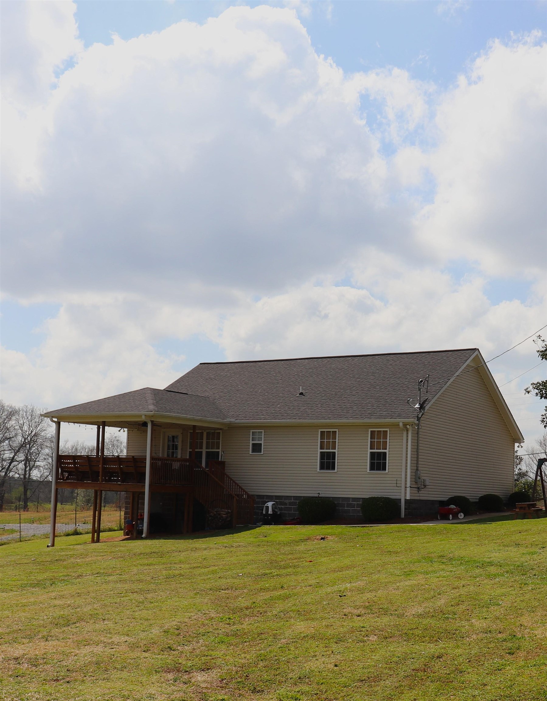 1825 Co Rd 216