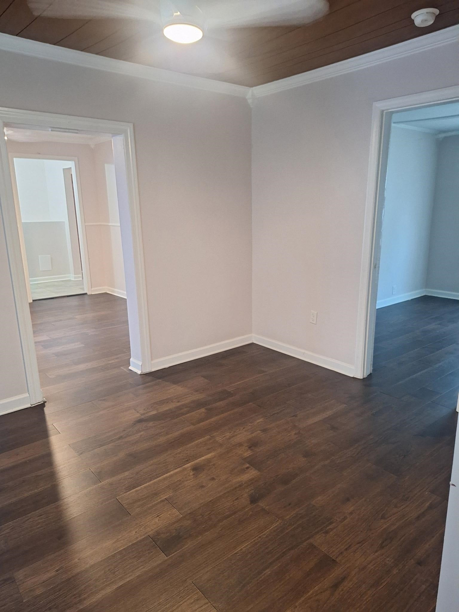 337 N Cherokee St - Photo 4