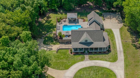 Photo of 801 Co Rd 453, Lexington, AL 35648 (MLS # 520375)