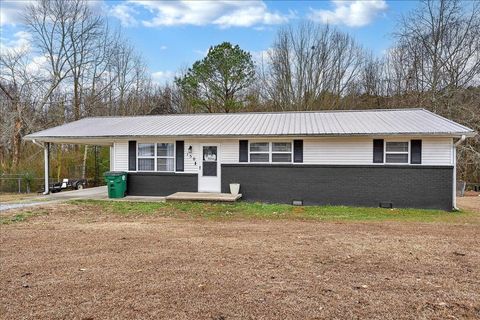 150 Meadow Dr Holly Pond AL 35083