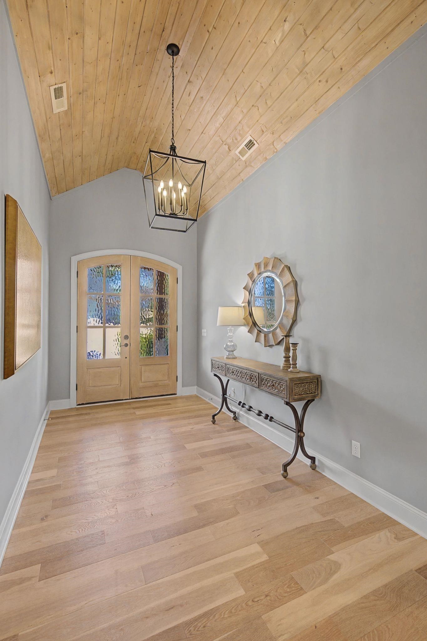 Florence, Alabama, 35634, United States, 3 Bedrooms Bedrooms, ,4 BathroomsBathrooms,Residential,Active,2022990