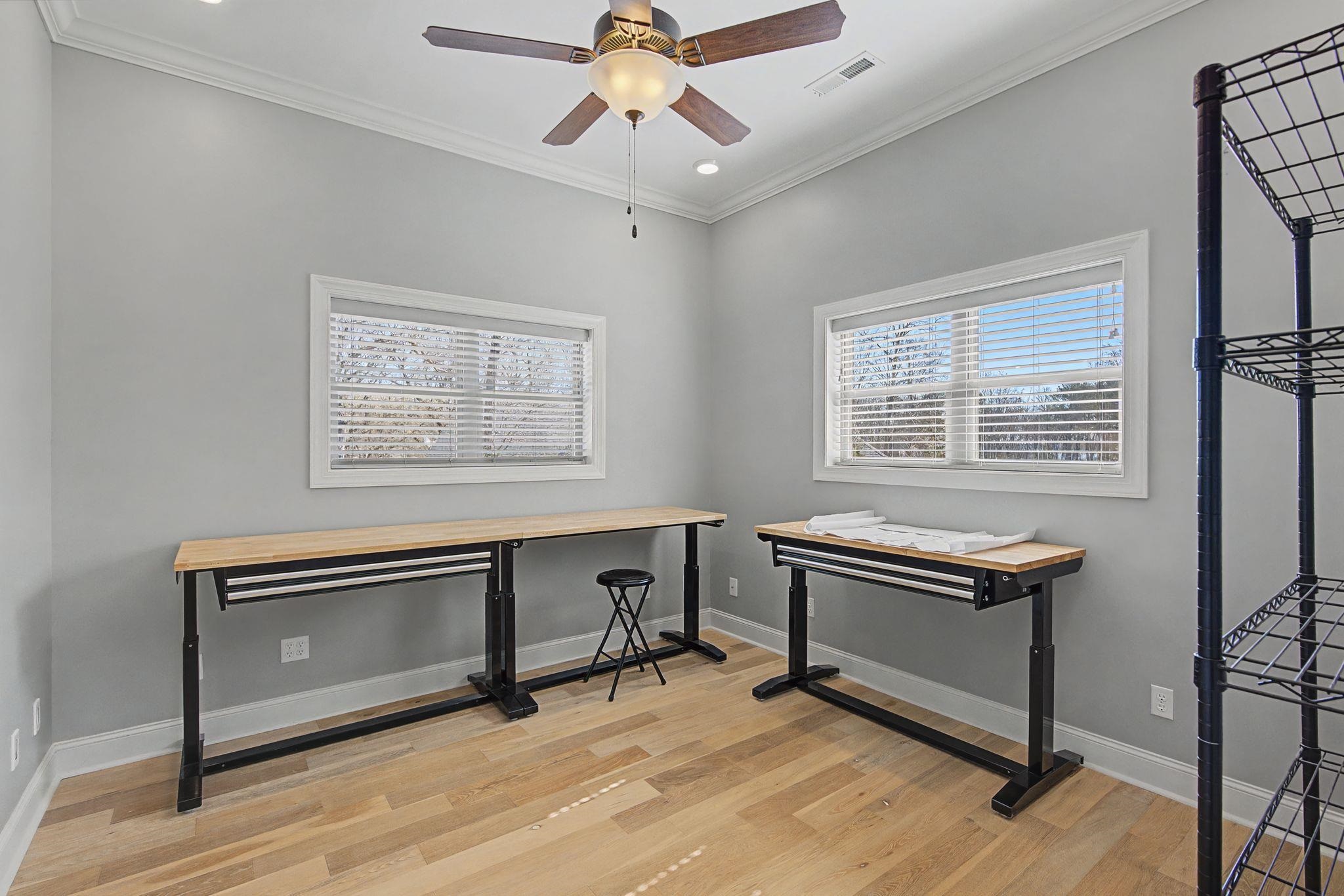 Florence, Alabama, 35634, United States, 3 Bedrooms Bedrooms, ,4 BathroomsBathrooms,Residential,Active,2022990