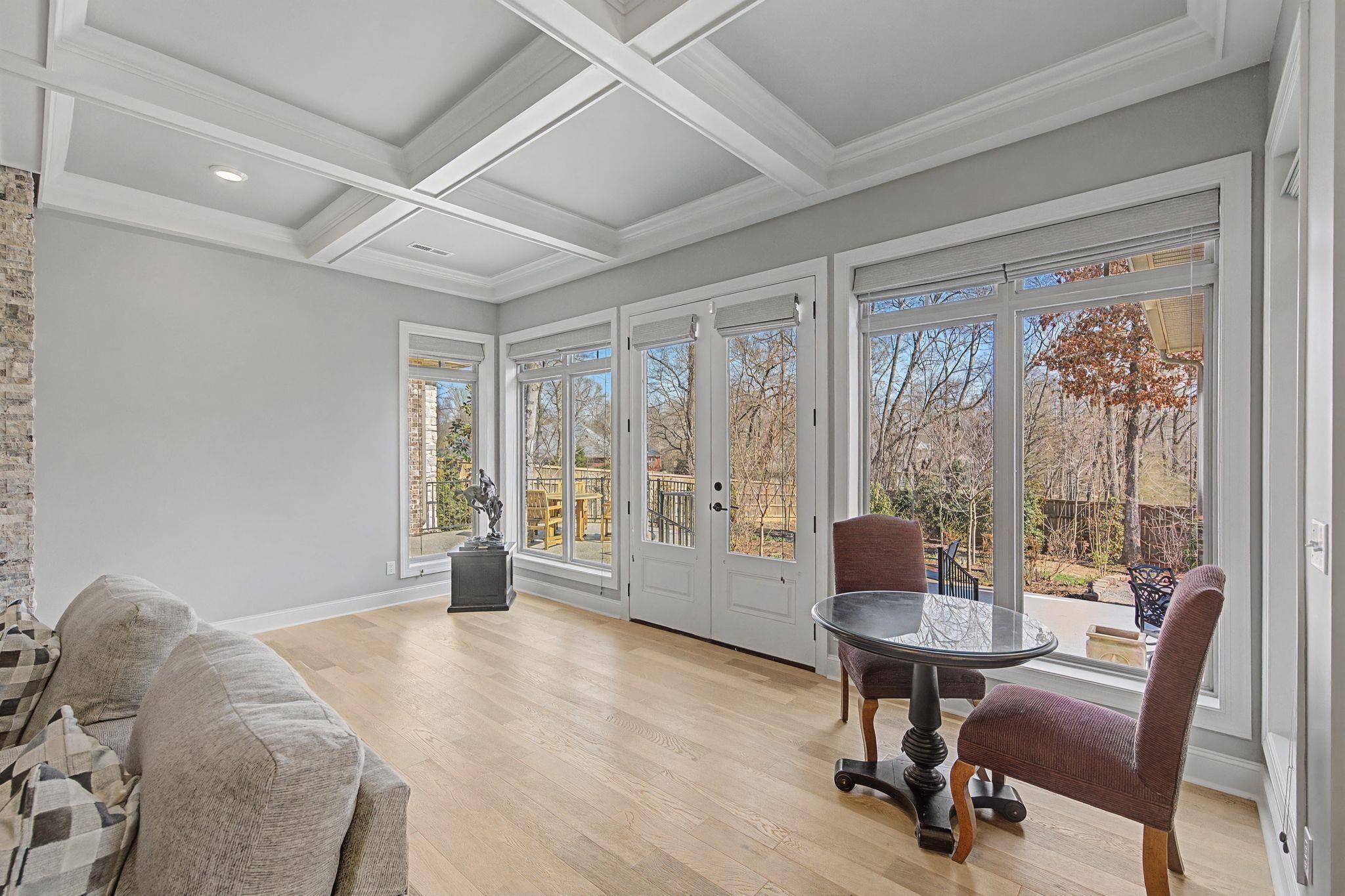 Florence, Alabama, 35634, United States, 3 Bedrooms Bedrooms, ,4 BathroomsBathrooms,Residential,Active,2022990