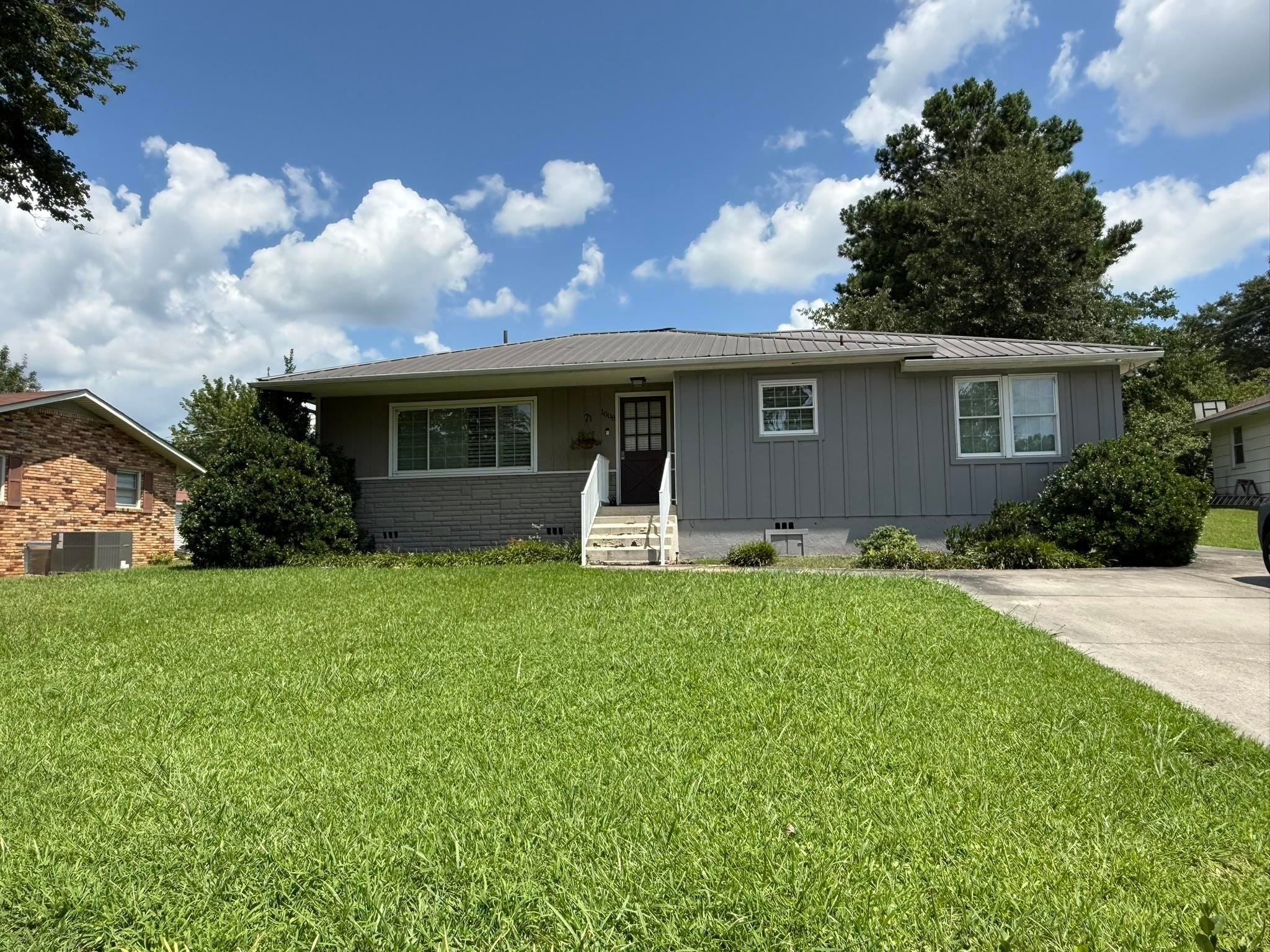 1008 Denson Ave SW