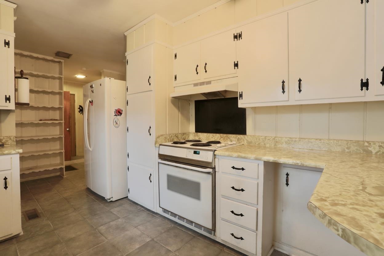 1208 Rickwood Rd - Photo 4