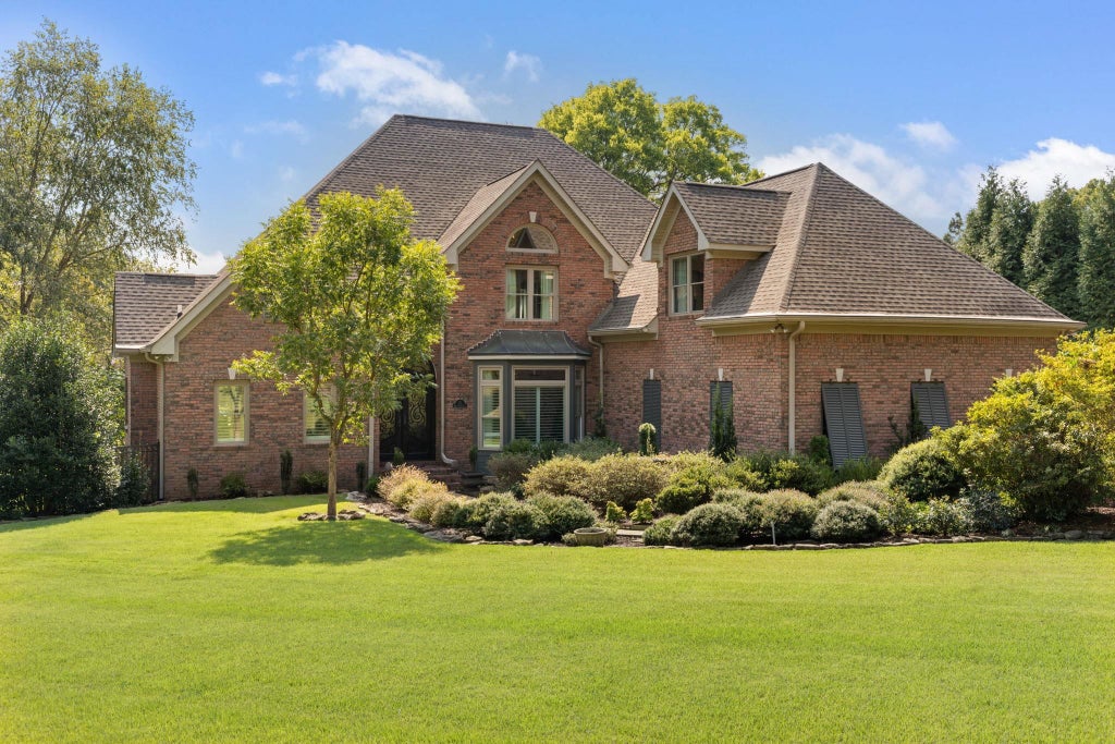 Photo of 11 Cedar Cv, Killen, AL 35645 (MLS # 531549)