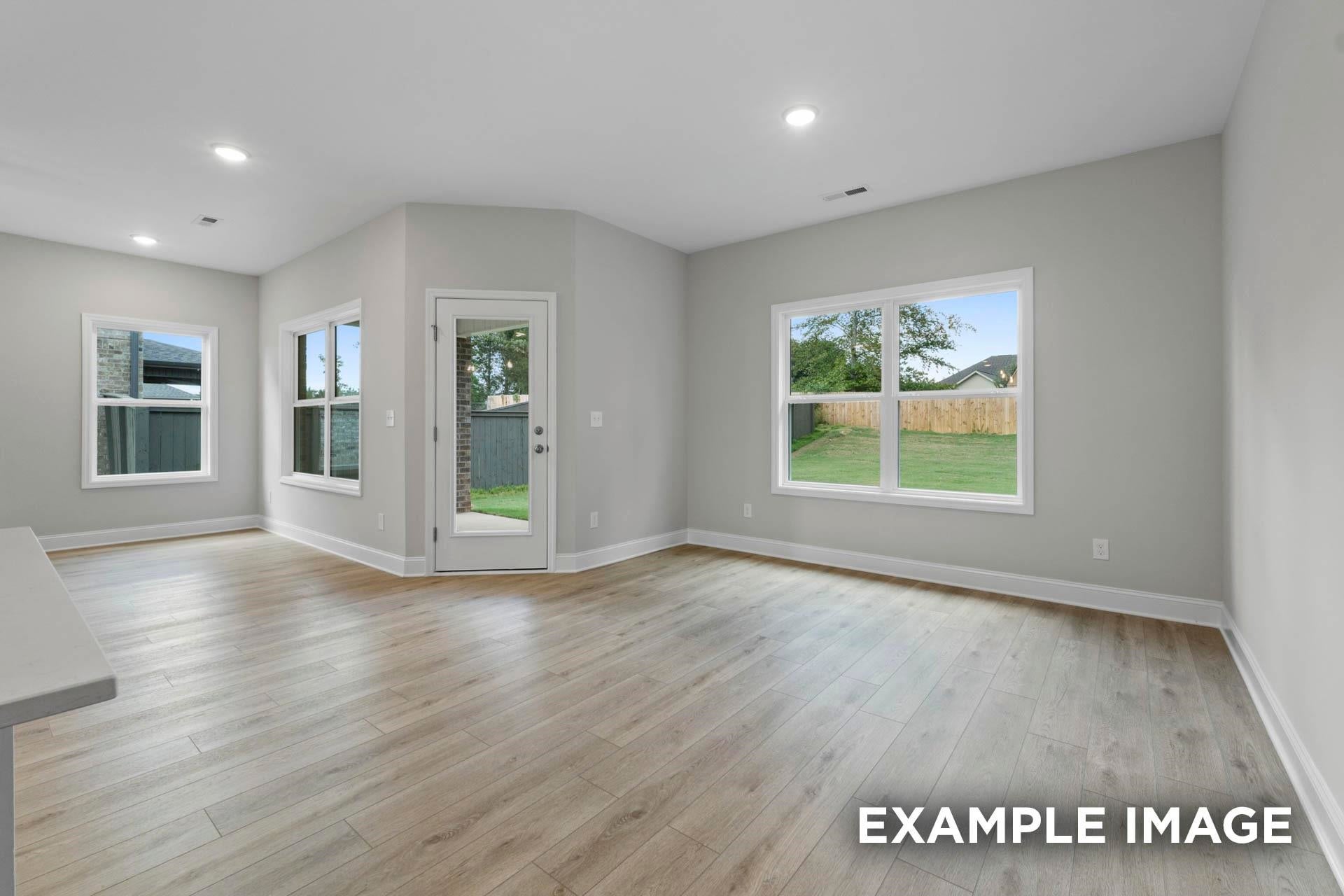 2038 Raspberry Ln