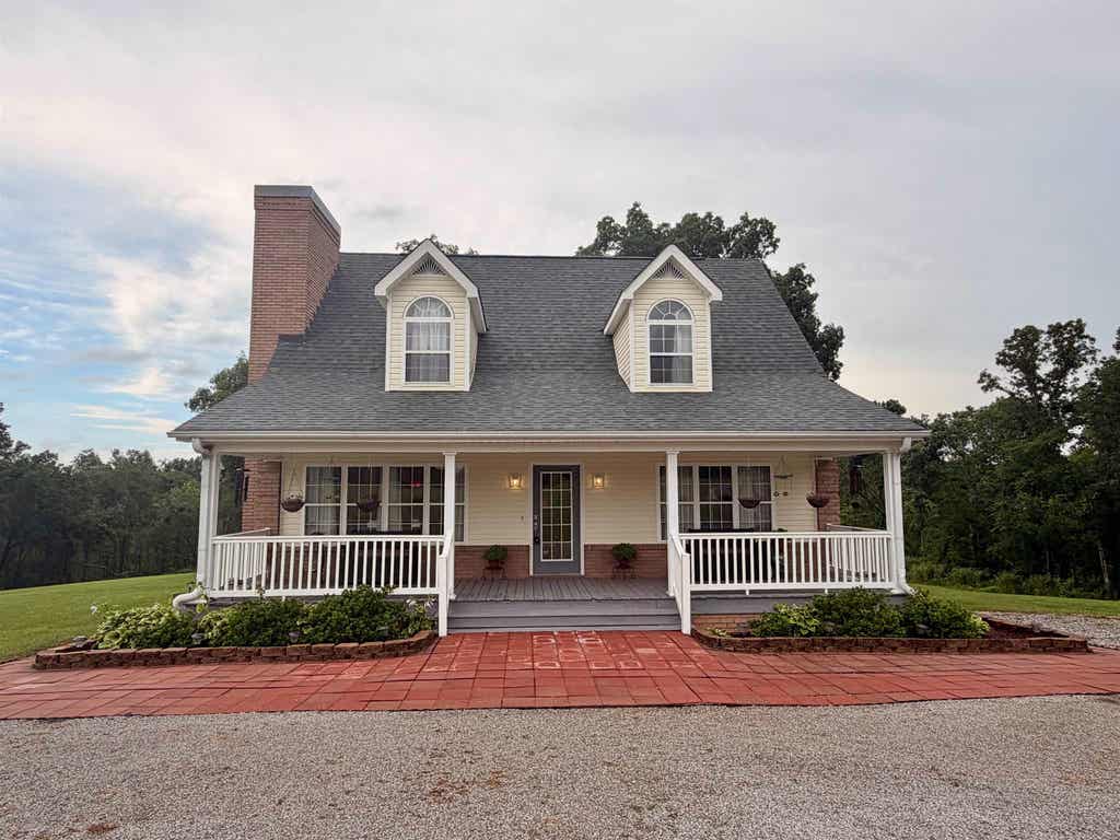 Photo of 461 N Co Rd 309, Florence, AL 35634 (MLS # 529649)
