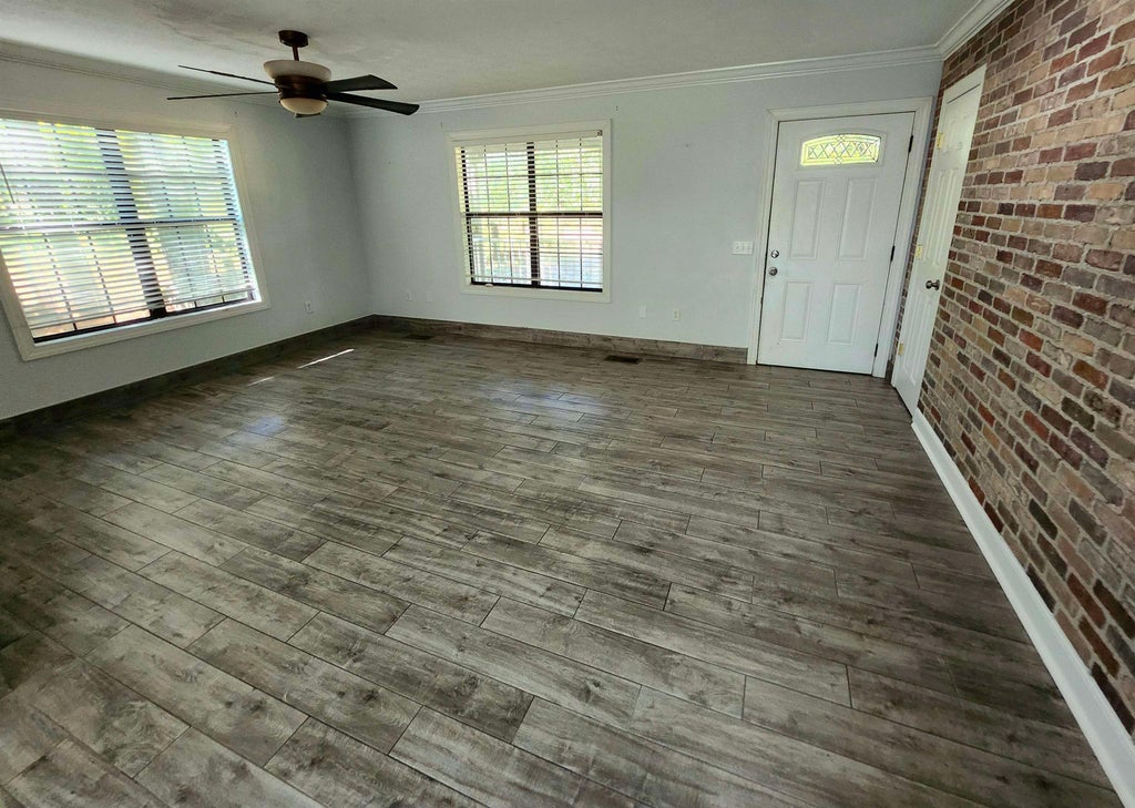 Photo of 418 Co Rd 1466, Cullman, AL 35055 (MLS # 531686)