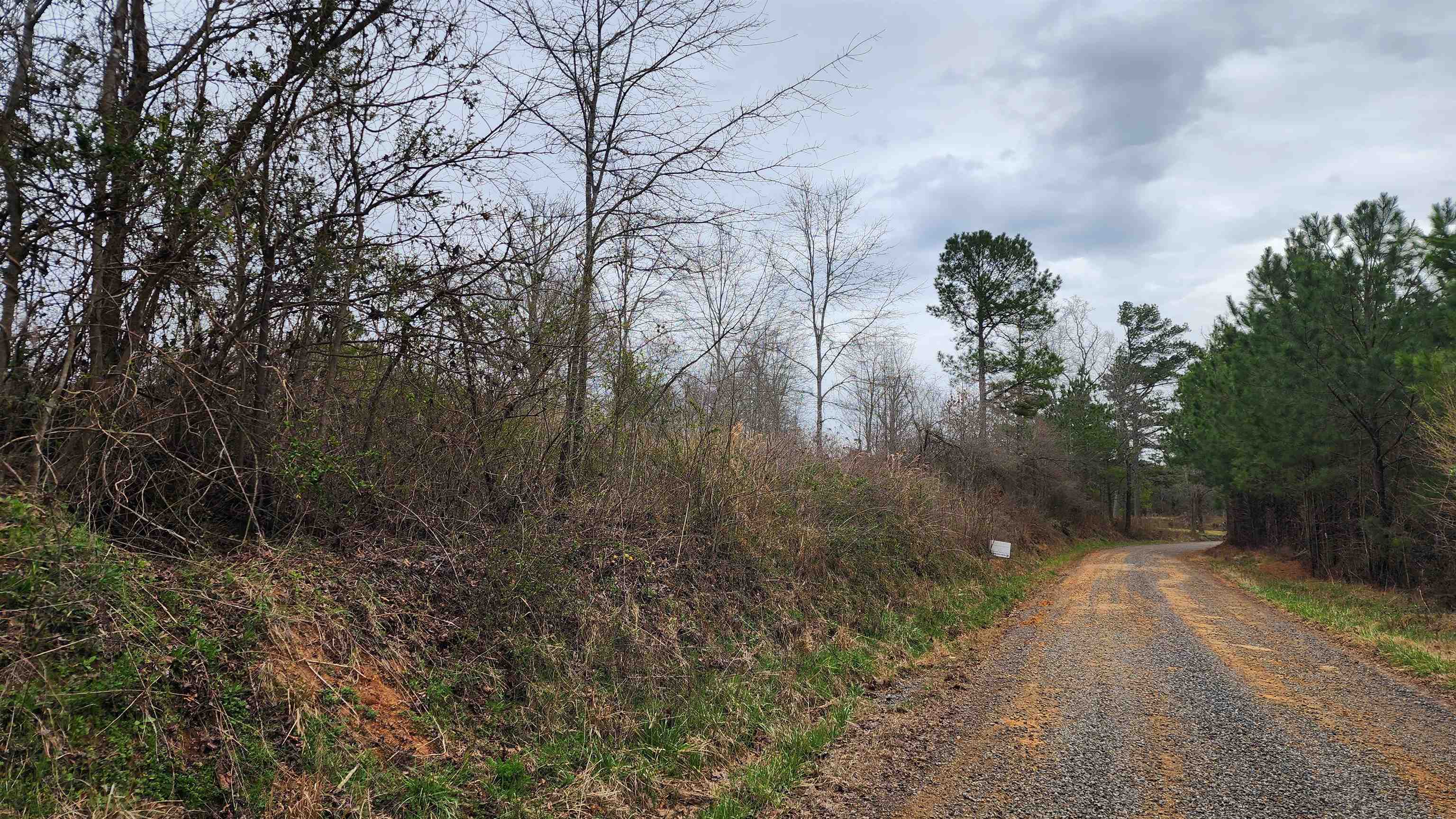 0 Co Rd 566