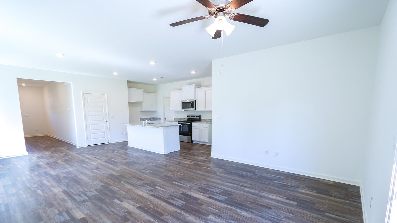 2111 Addison Way SW