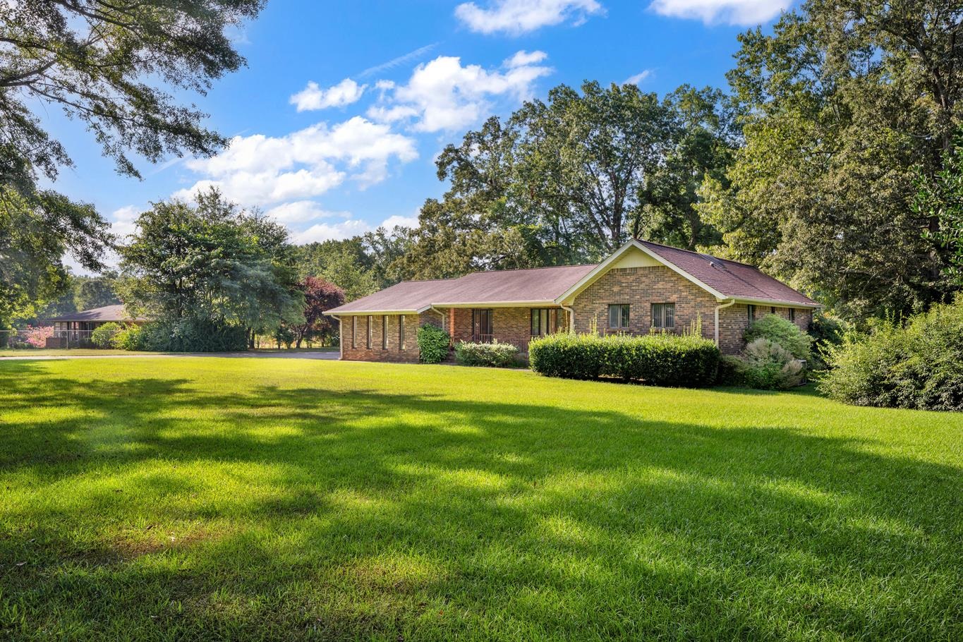687 Co Rd 597