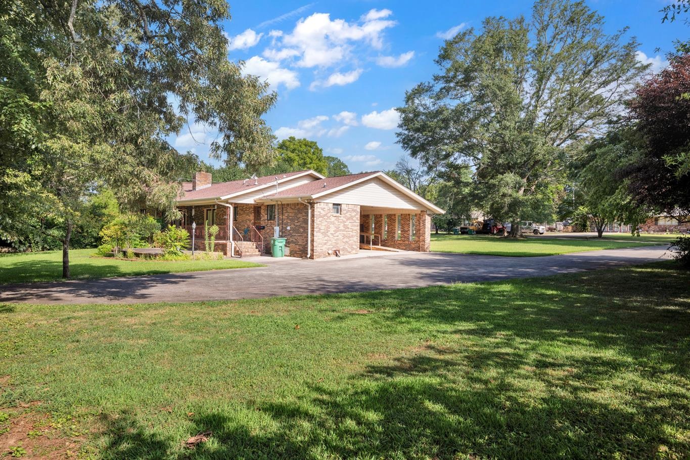687 Co Rd 597
