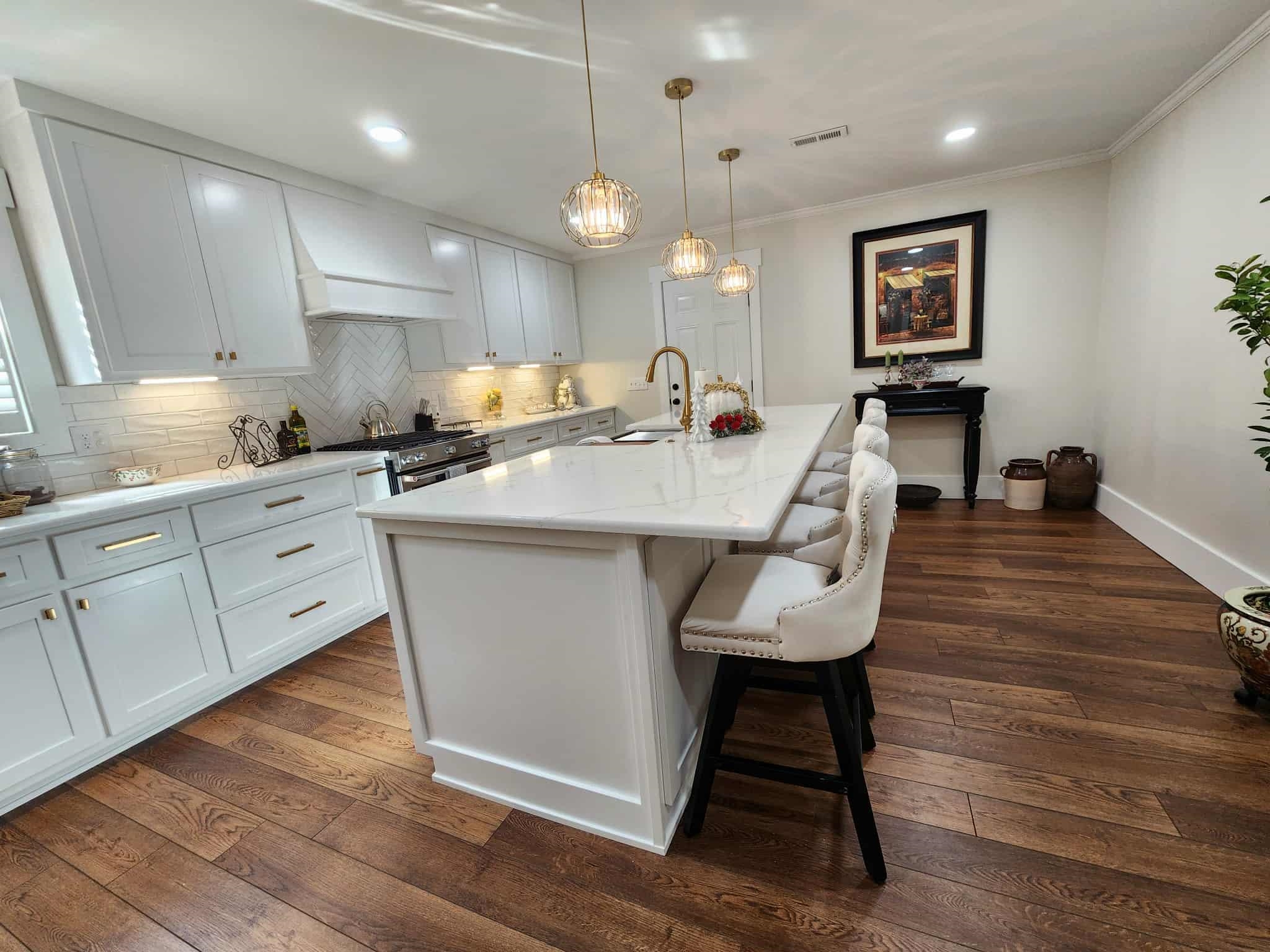 1714 Crestview Dr SW