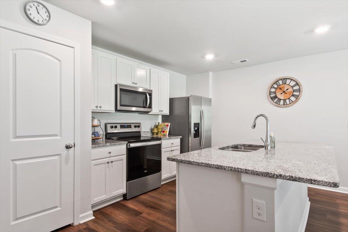 254 Ashland Dr