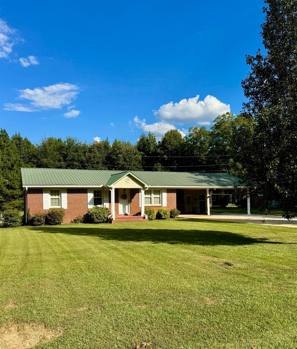 Photo of 1016 3rd St NW, Red Bay, AL 35582 (MLS # 531015)