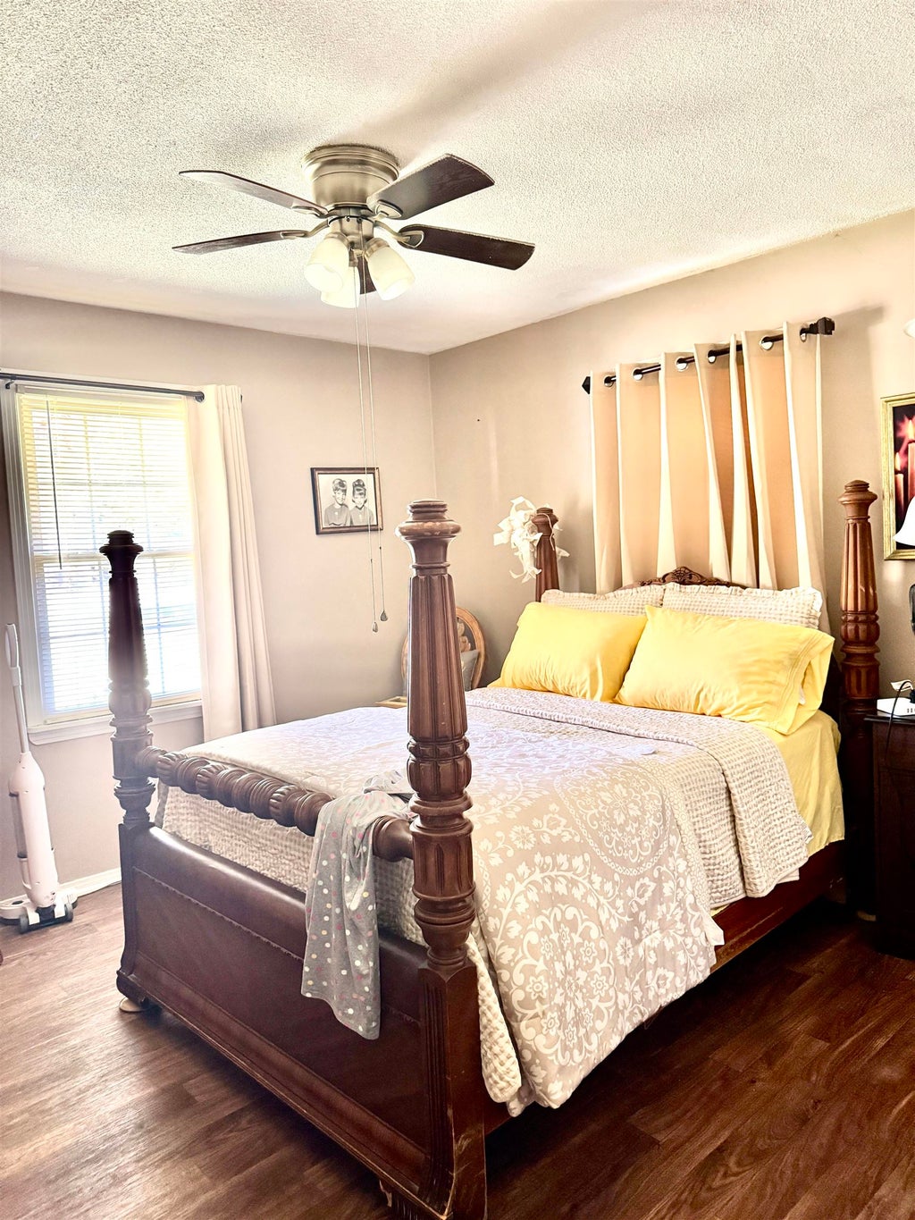 Photo of 1016 3rd St NW, Red Bay, AL 35582 (MLS # 531015)