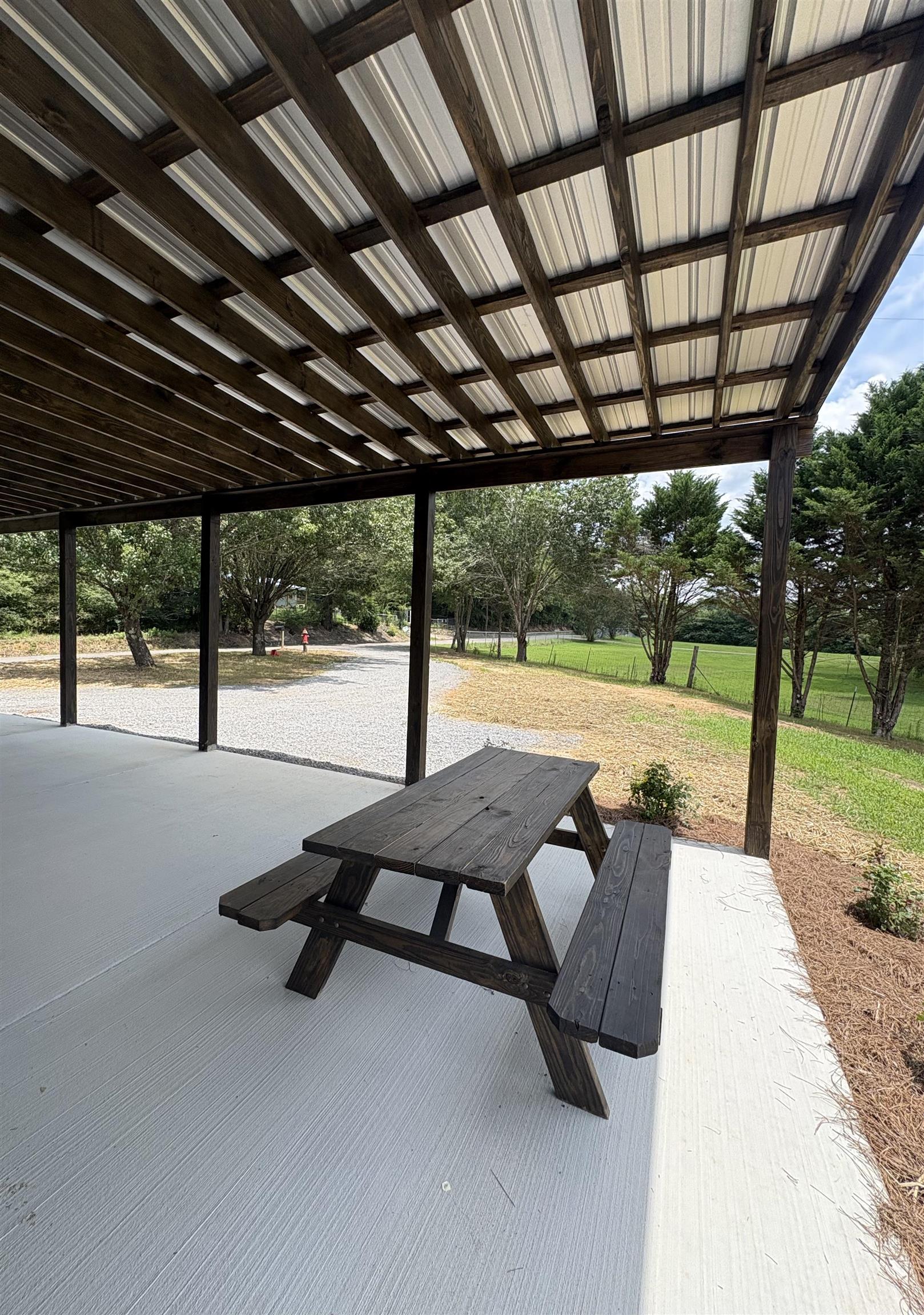 745 Co Rd 557
