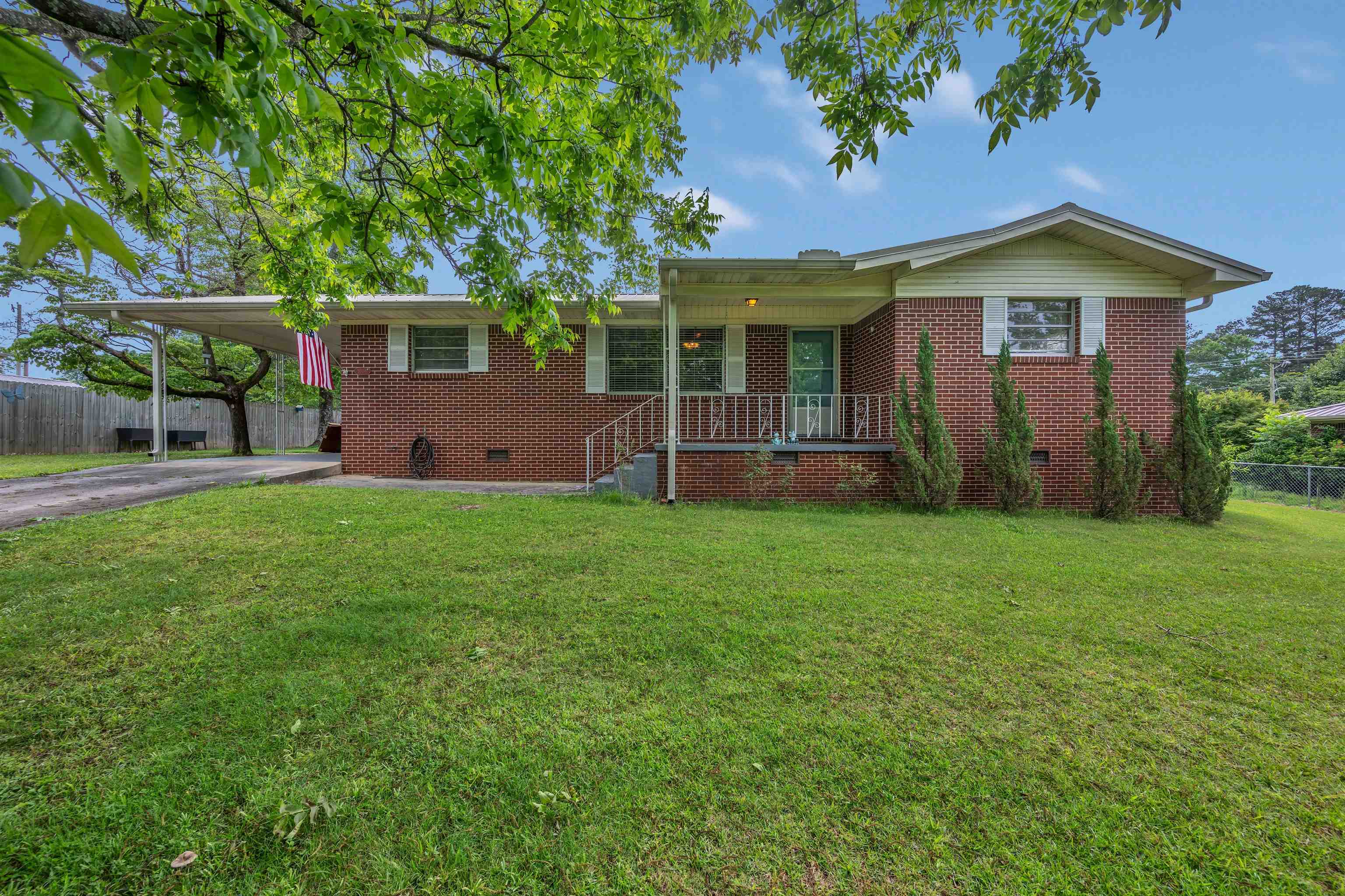 1006 Morgan Ave
