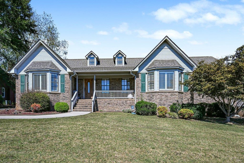 Photo of 1517 Barton Dr NE, Cullman, AL 35055 (MLS # 531819)