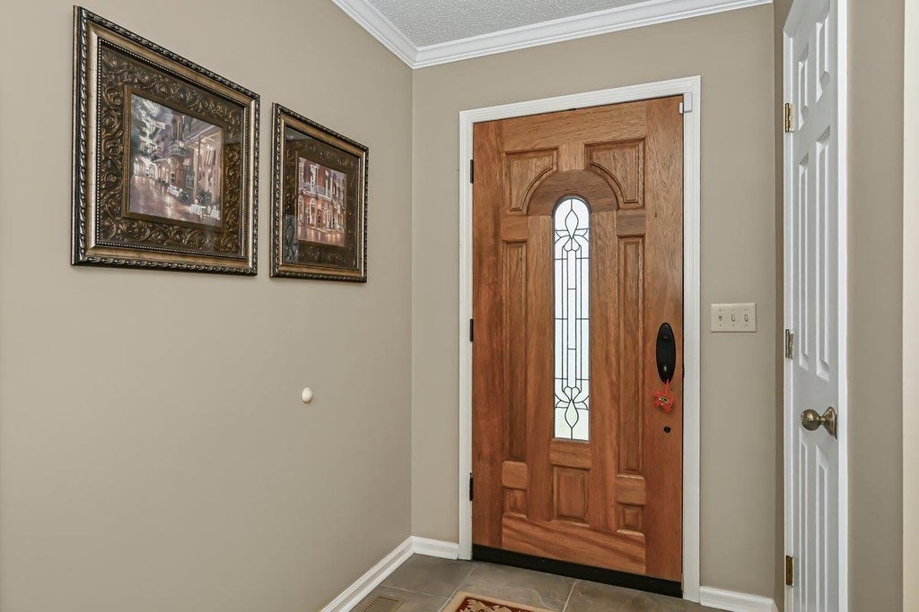 Photo of 1517 Barton Dr NE, Cullman, AL 35055 (MLS # 531819)