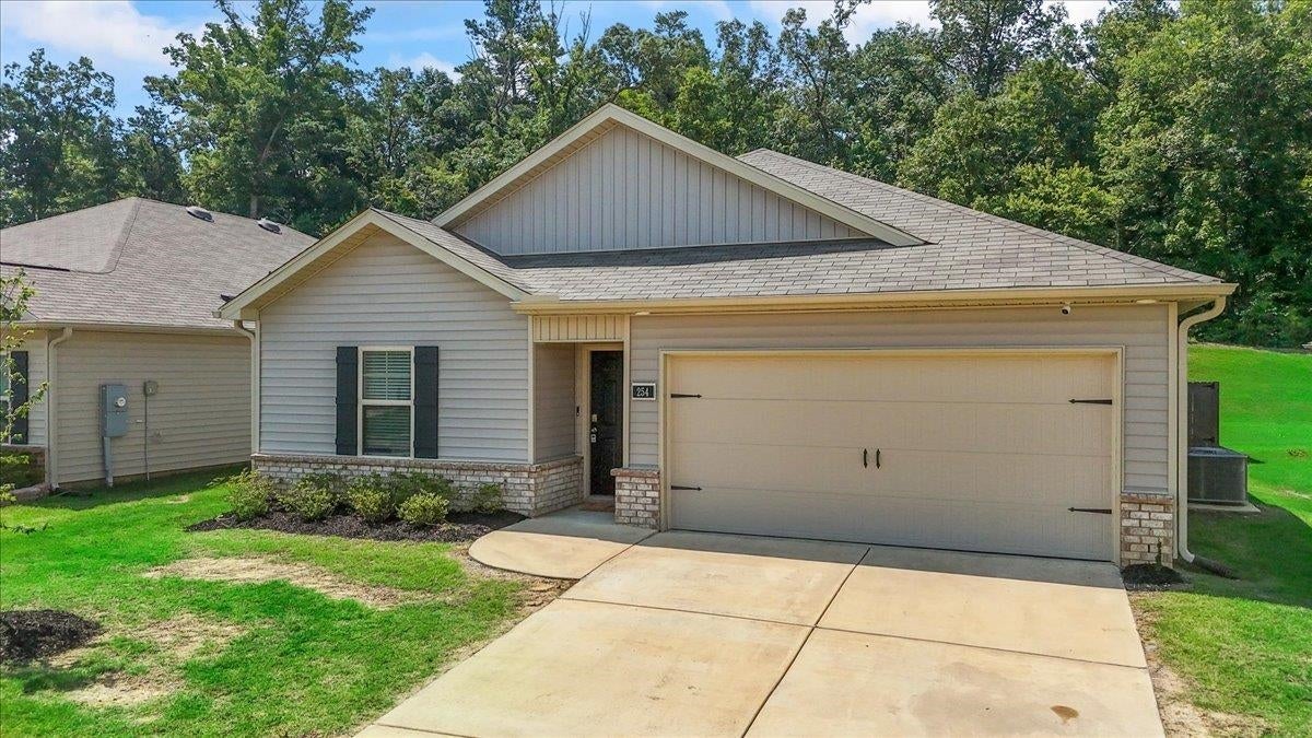 254 Ashland Dr