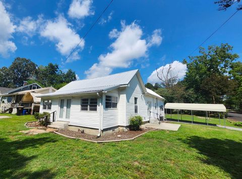 215 12th St NE Cullman AL 35055