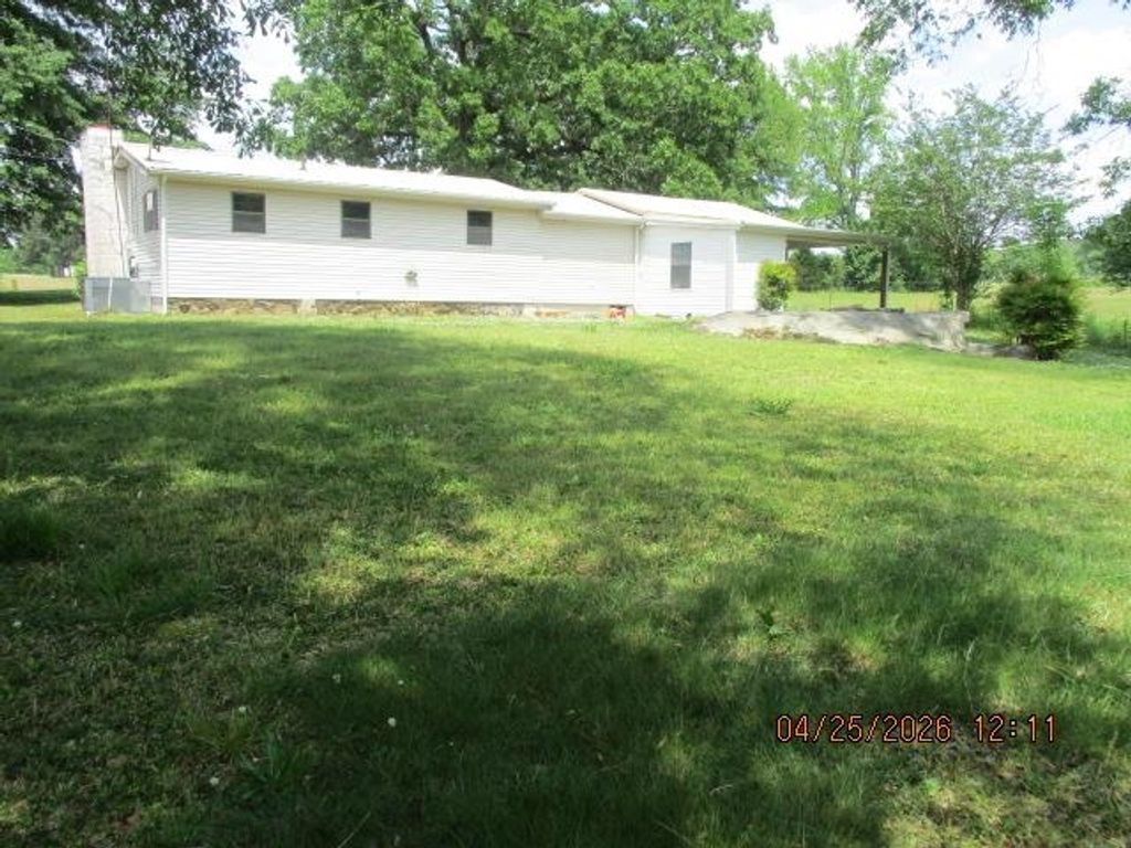 Photo of 620 Green Rd, Jasper, AL 35503 (MLS # 529650)