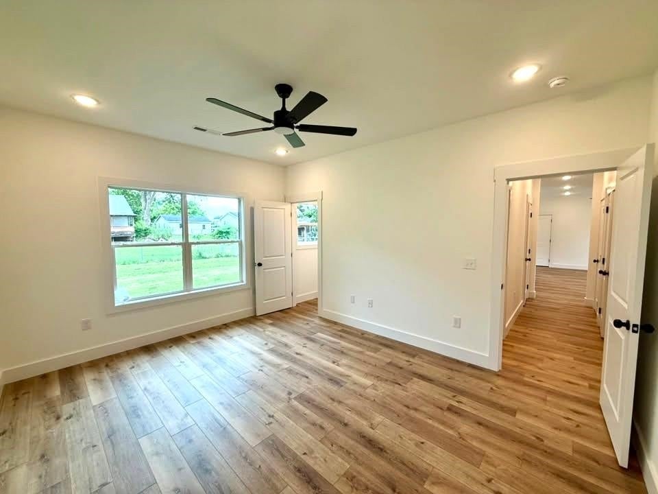 Photo of 3408 Brush St, Muscle Shoals, AL 35661 (MLS # 531003)