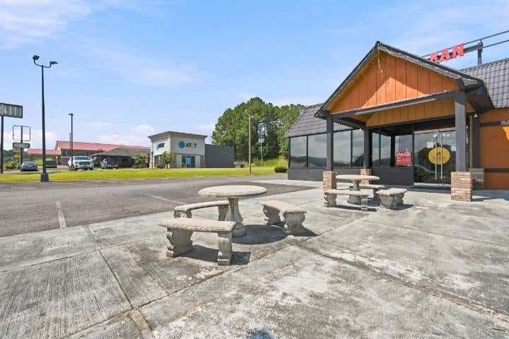 14401 US Hwy 431